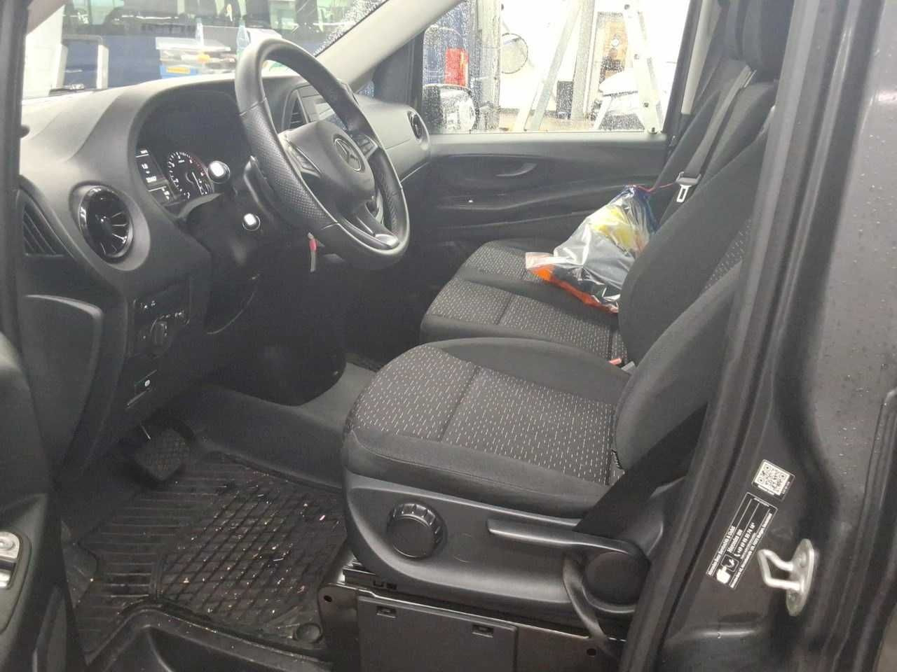 Mercedes-Benz Vito 116 CDI Tourer 2xKlima AHK Kamera Audio40 - Passenger van: picture 5 Mercedes-Benz Vito 116 CDI Tourer 2xKlima AHK Kamera Audio40 - Passenger van: picture 5