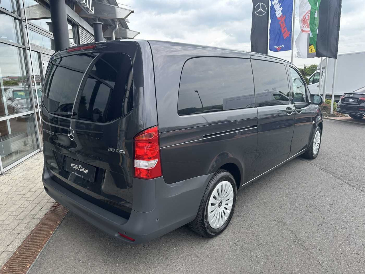 Mercedes-Benz Vito 116 CDI Tourer 3430 9G 2xKlima Kamera - Passenger van: picture 4 Mercedes-Benz Vito 116 CDI Tourer 3430 9G 2xKlima Kamera - Passenger van: picture 4