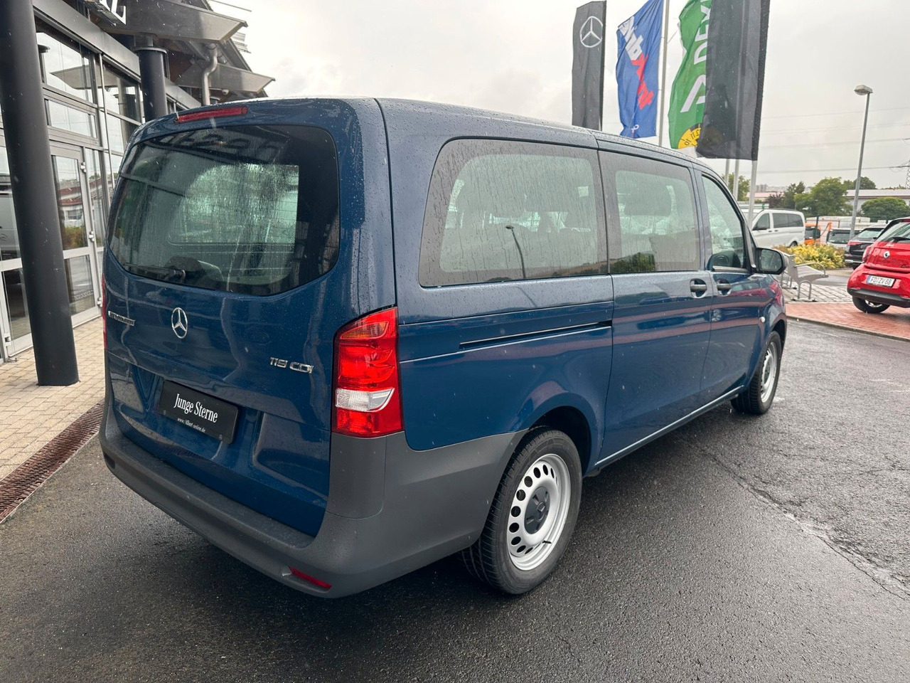 Mercedes-Benz Vito 119 CDI Tourer 3200 Klima AHK Tempomat - Passenger van: picture 4 Mercedes-Benz Vito 119 CDI Tourer 3200 Klima AHK Tempomat - Passenger van: picture 4