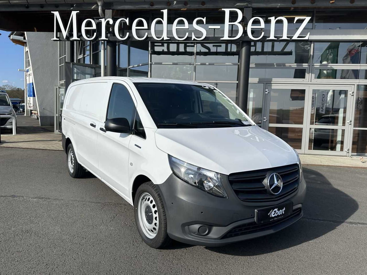 Mercedes-Benz eVito 112 Klima Kamera Audio 30 Sitzheiz Tempom. - Small van, Electric van: picture 1 Mercedes-Benz eVito 112 Klima Kamera Audio 30 Sitzheiz Tempom. - Small van, Electric van: picture 1