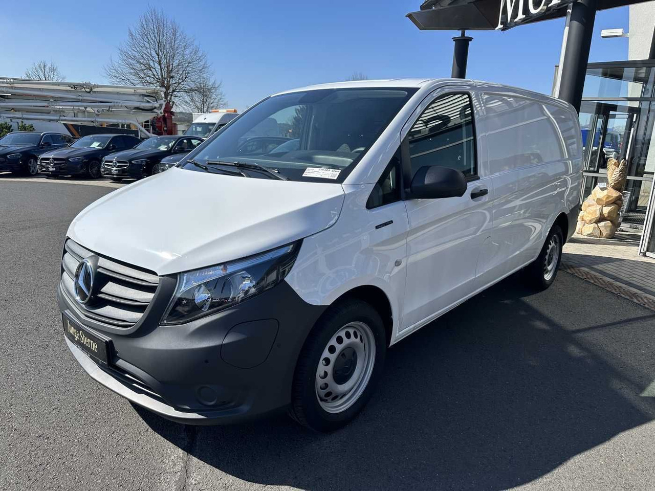 Mercedes-Benz eVito 112 Klima Kamera Audio 30 Sitzheiz Tempom. - Small van, Electric van: picture 3 Mercedes-Benz eVito 112 Klima Kamera Audio 30 Sitzheiz Tempom. - Small van, Electric van: picture 3
