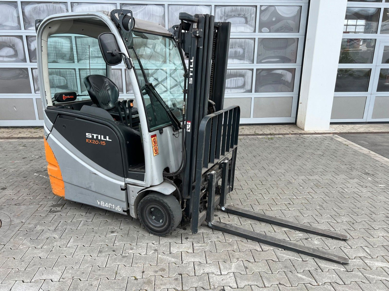 Still RX 20-14 / Triplex: 4,3m / 1.447h / SS / 03.2020 - Electric forklift: picture 2 Still RX 20-14 / Triplex: 4,3m / 1.447h / SS / 03.2020 - Electric forklift: picture 2