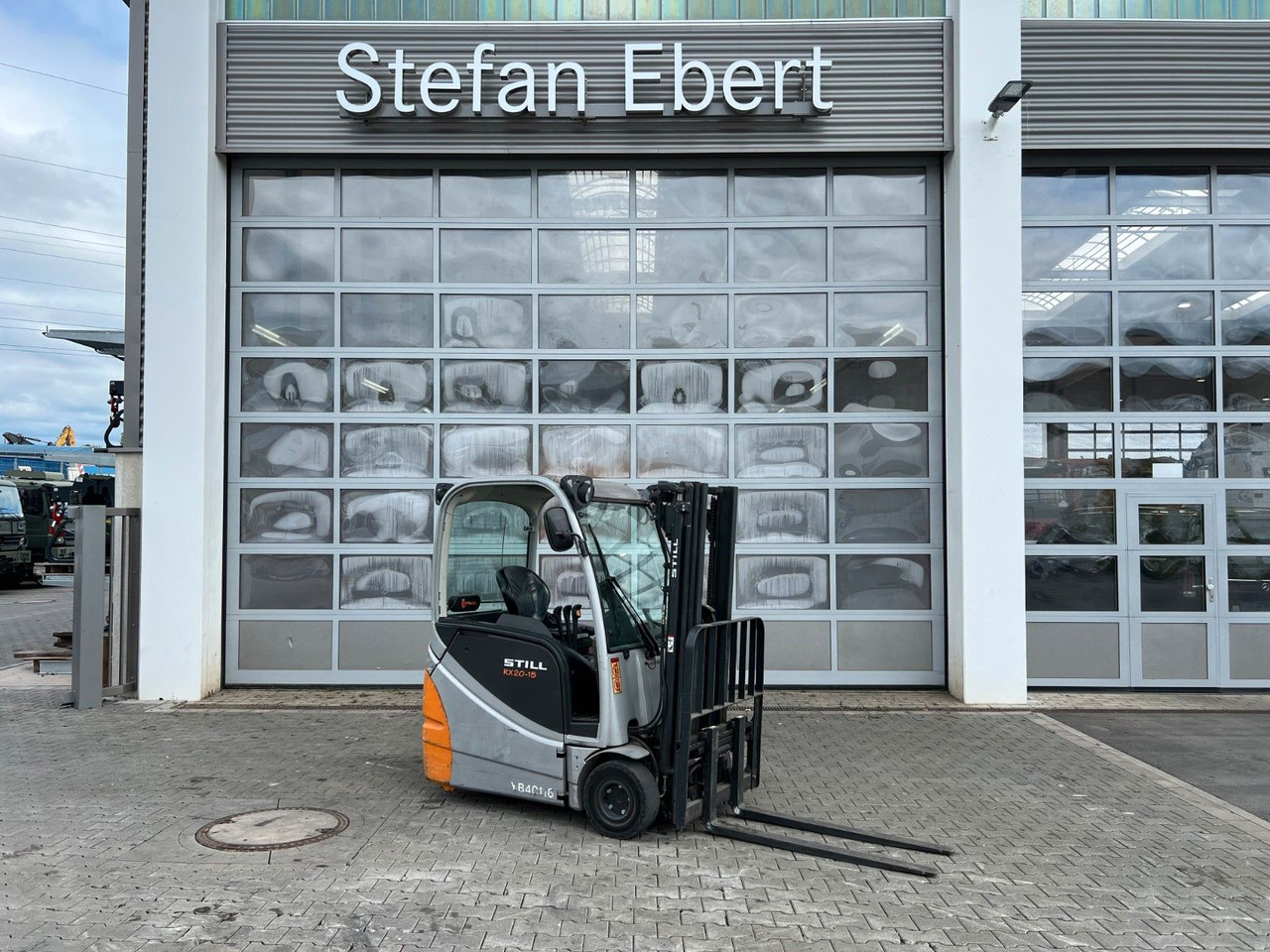 Still RX 20-14 / Triplex: 4,3m / 1.447h / SS / 03.2020 - Electric forklift: picture 1 Still RX 20-14 / Triplex: 4,3m / 1.447h / SS / 03.2020 - Electric forklift: picture 1