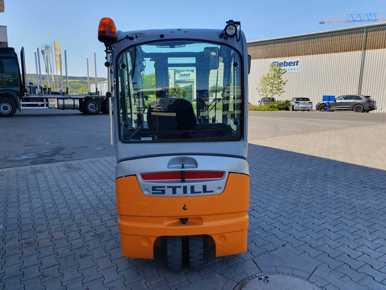 Still RX20-14 / 2016 / Triplex: 4.60m! / 271h / SS - Electric forklift: picture 5 Still RX20-14 / 2016 / Triplex: 4.60m! / 271h / SS - Electric forklift: picture 5