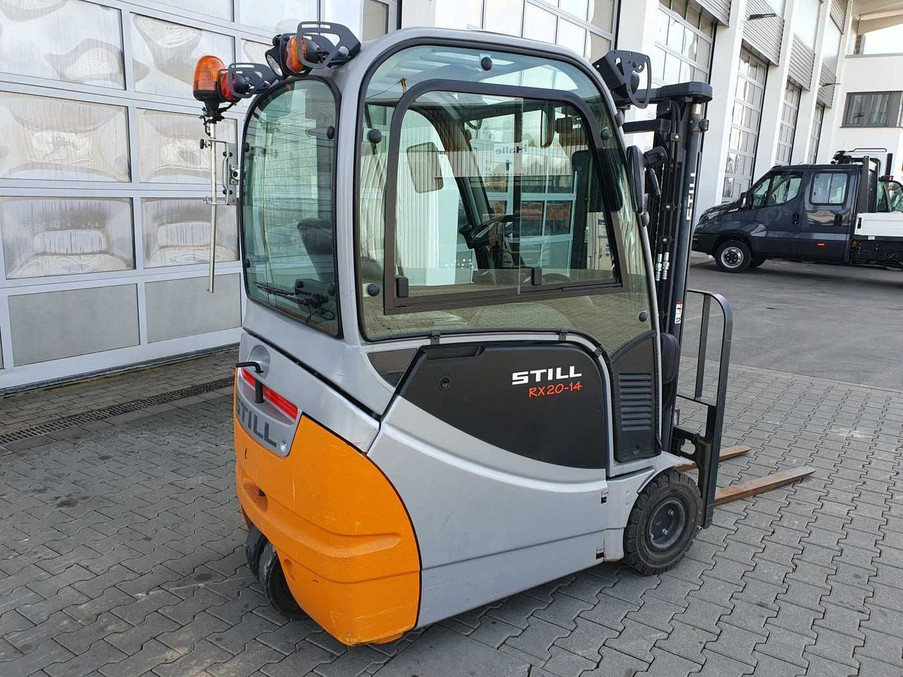 Still RX20-14 / Triplex: 4.30m! / nur 960h! / SS - Electric forklift: picture 3 Still RX20-14 / Triplex: 4.30m! / nur 960h! / SS - Electric forklift: picture 3