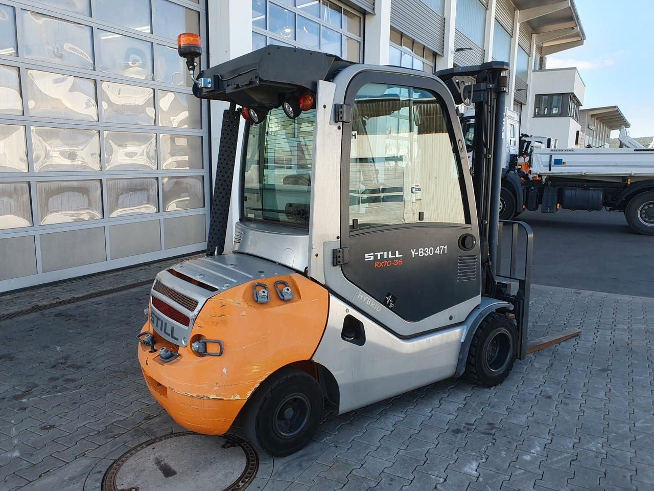 Still RX70-35 / Triplex: 4.80m / nur 2.004h! / Klima - Diesel forklift: picture 4 Still RX70-35 / Triplex: 4.80m / nur 2.004h! / Klima - Diesel forklift: picture 4