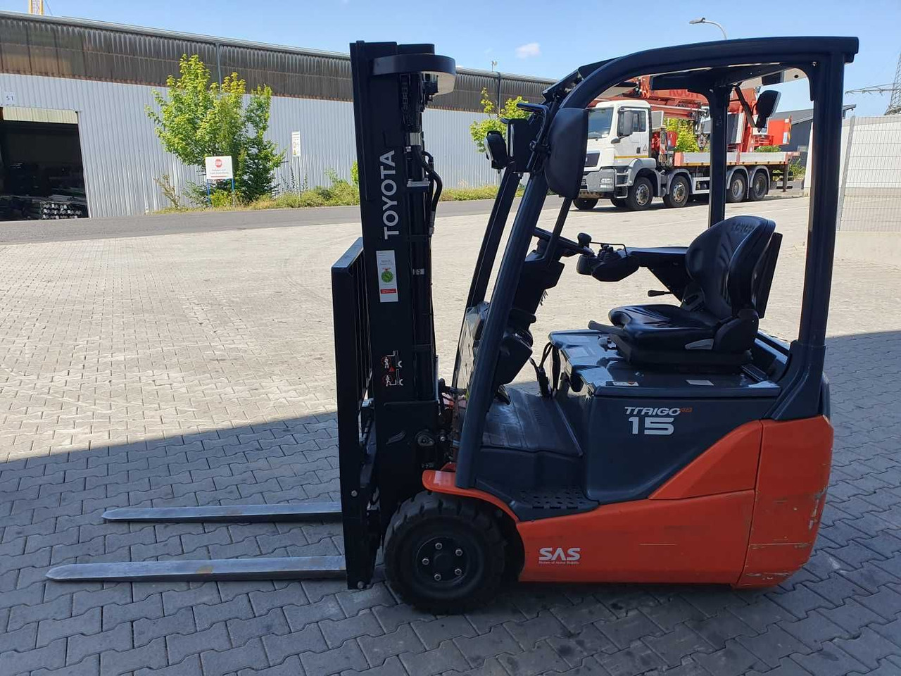 Electric forklift Toyota 8FBET15 / Triplex: 4.30m / nur 1.842h! / SS: picture 6