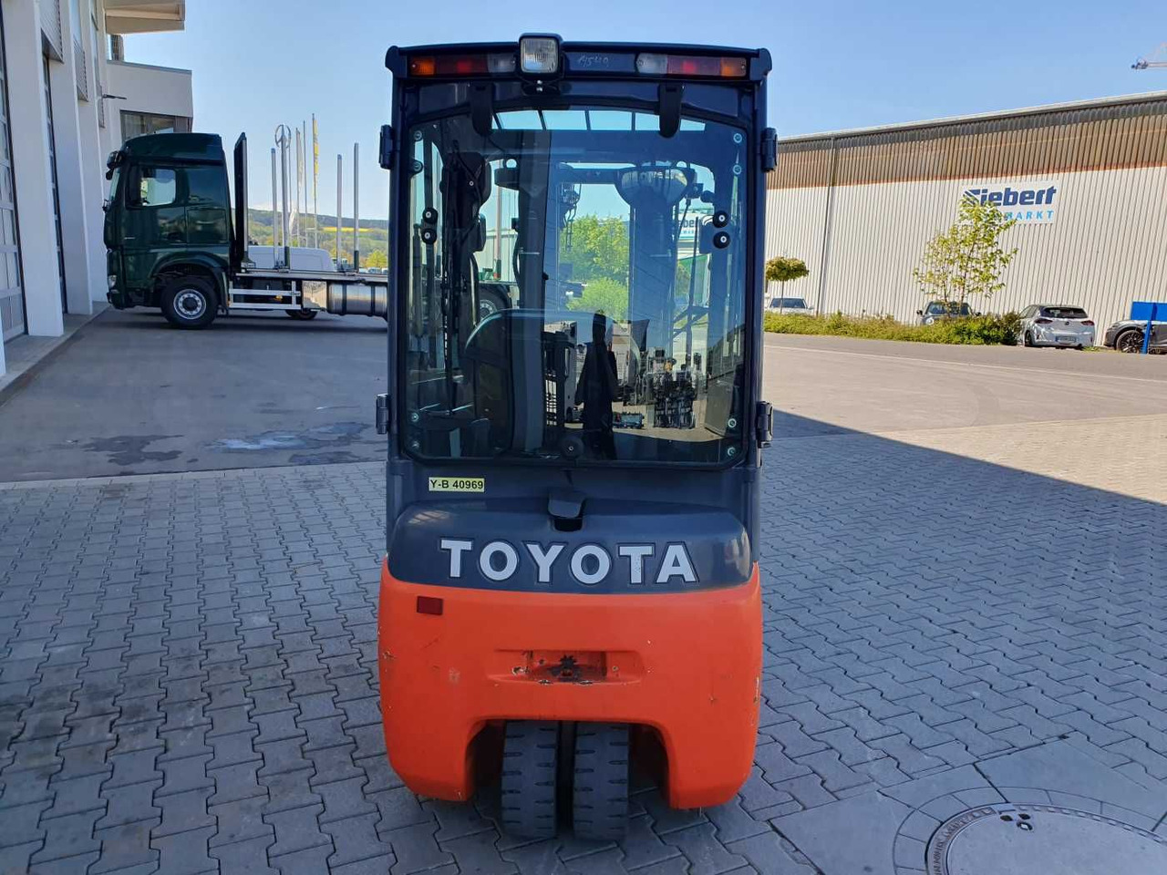 Toyota 8FBET15 / Triplex: 4.30m / nur 3.489h! / 2022 - Diesel forklift: picture 4 Toyota 8FBET15 / Triplex: 4.30m / nur 3.489h! / 2022 - Diesel forklift: picture 4