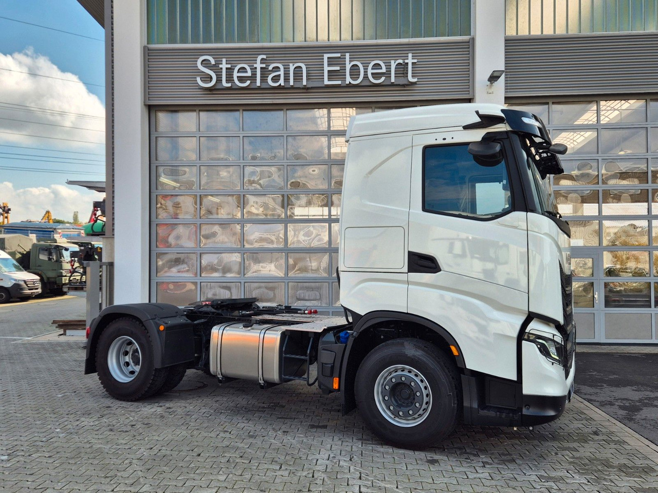 Iveco X-Way AS440X50T/P ON+ Hydraulik Intarder Cam - Tractor unit: picture 3 Iveco X-Way AS440X50T/P ON+ Hydraulik Intarder Cam - Tractor unit: picture 3