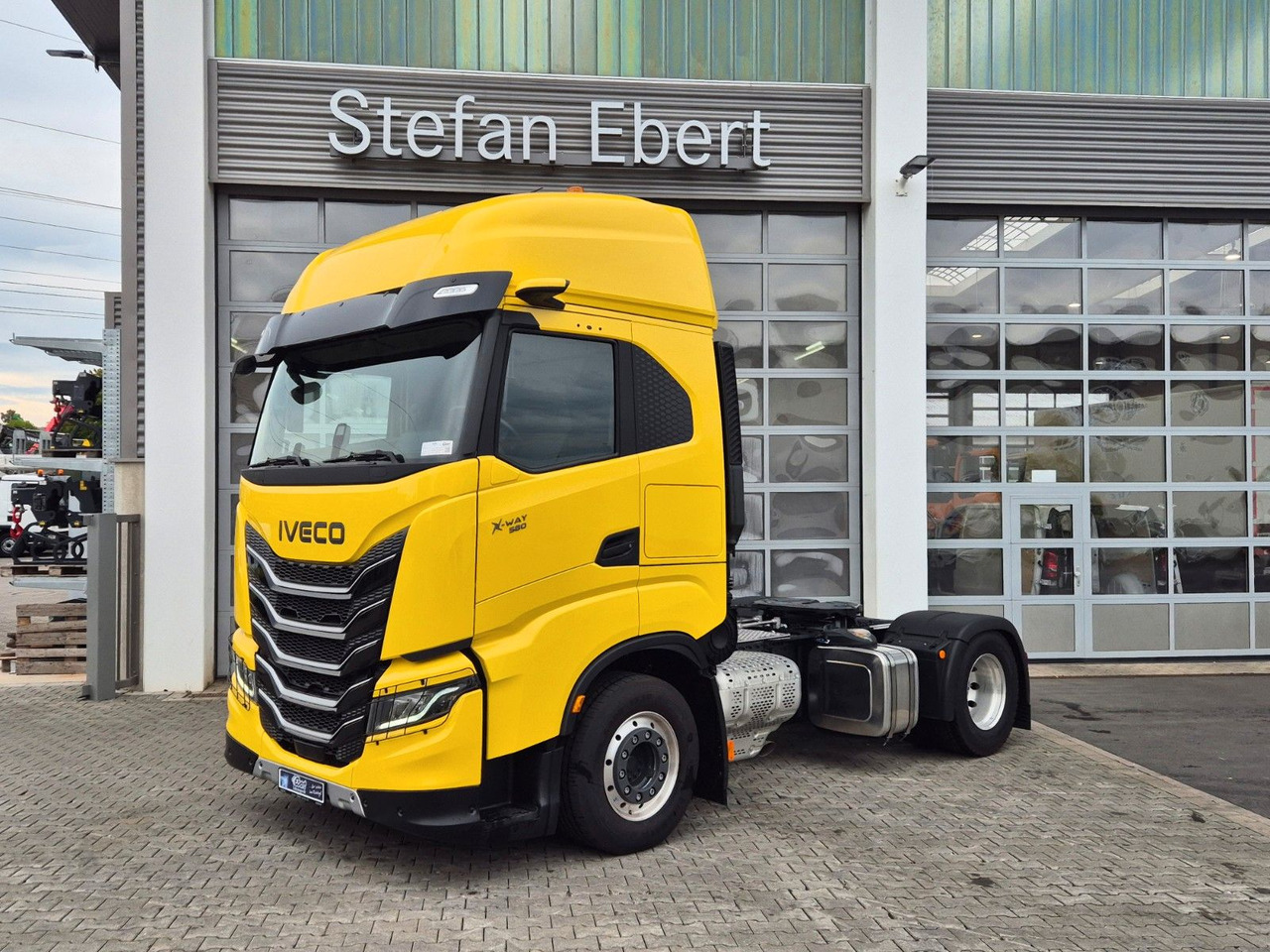 Iveco X-Way AS440X58T/FP ON 4x2 Hydraulik Mirror-Cams - Tractor unit: picture 3 Iveco X-Way AS440X58T/FP ON 4x2 Hydraulik Mirror-Cams - Tractor unit: picture 3