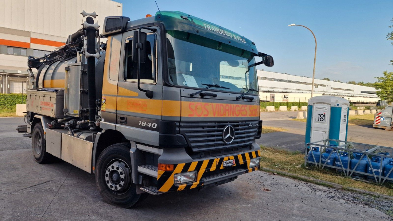 Mercedes-Benz Actros 18-40 - Vacuum truck: picture 1 Mercedes-Benz Actros 18-40 - Vacuum truck: picture 1
