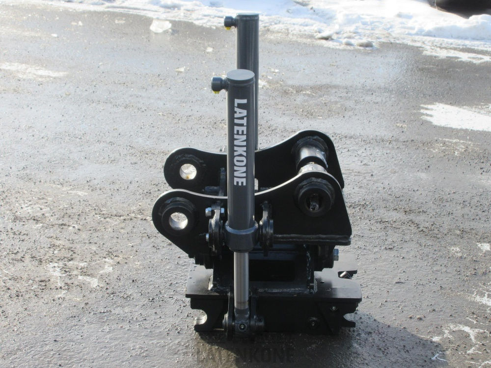 Lännen Kallistuva pikaliitin S45 mek. 2-syl. - Quick coupler for Construction machinery: picture 4 Lännen Kallistuva pikaliitin S45 mek. 2-syl. - Quick coupler for Construction machinery: picture 4