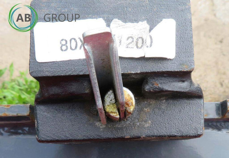 Inter-Tech Widły do palet 2 t DOSTĘPNE OD RĘKI - Attachment for Agricultural machinery: picture 2 Inter-Tech Widły do palet 2 t DOSTĘPNE OD RĘKI - Attachment for Agricultural machinery: picture 2
