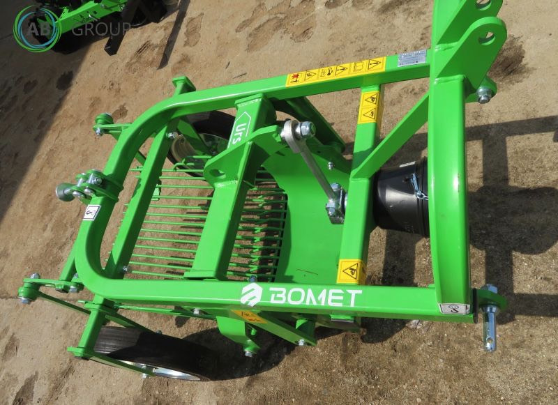 Bomet Ursa Z655/1 vibrating potato digger with rear discharge – available immediately - Potato harvester: picture 5 Bomet Ursa Z655/1 vibrating potato digger with rear discharge – available immediately - Potato harvester: picture 5