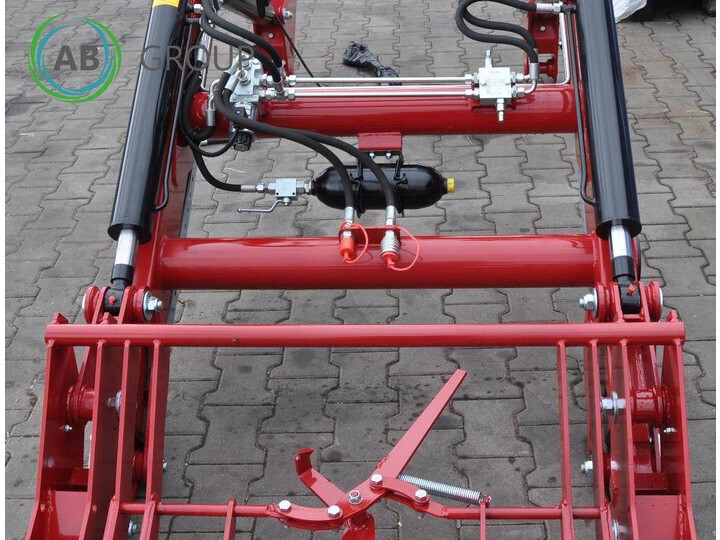 METAL-TECHNIK ładowacz czołowy MT-03 - Front loader for tractor: picture 4 METAL-TECHNIK ładowacz czołowy MT-03 - Front loader for tractor: picture 4