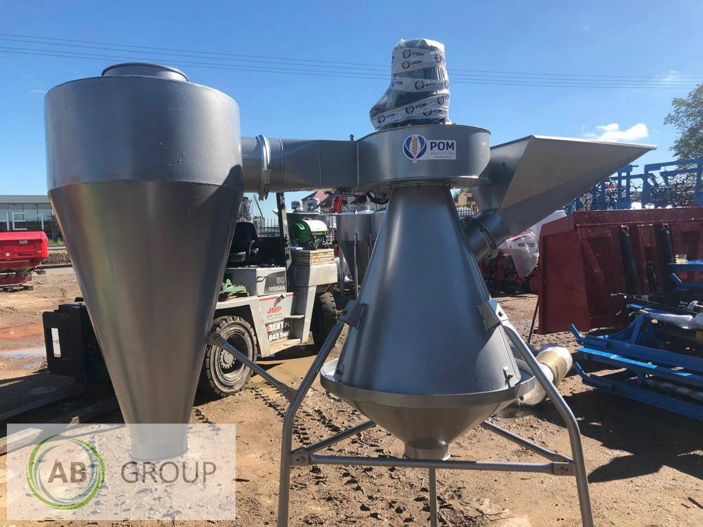 POM Augustów grain separator M502 - Grain cleaner: picture 3 POM Augustów grain separator M502 - Grain cleaner: picture 3