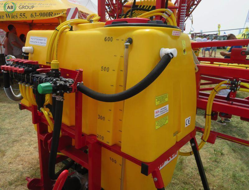 Tad-Len mounted field sprayer TL 612 - 12 m - Tractor mounted sprayer: picture 4 Tad-Len mounted field sprayer TL 612 - 12 m - Tractor mounted sprayer: picture 4