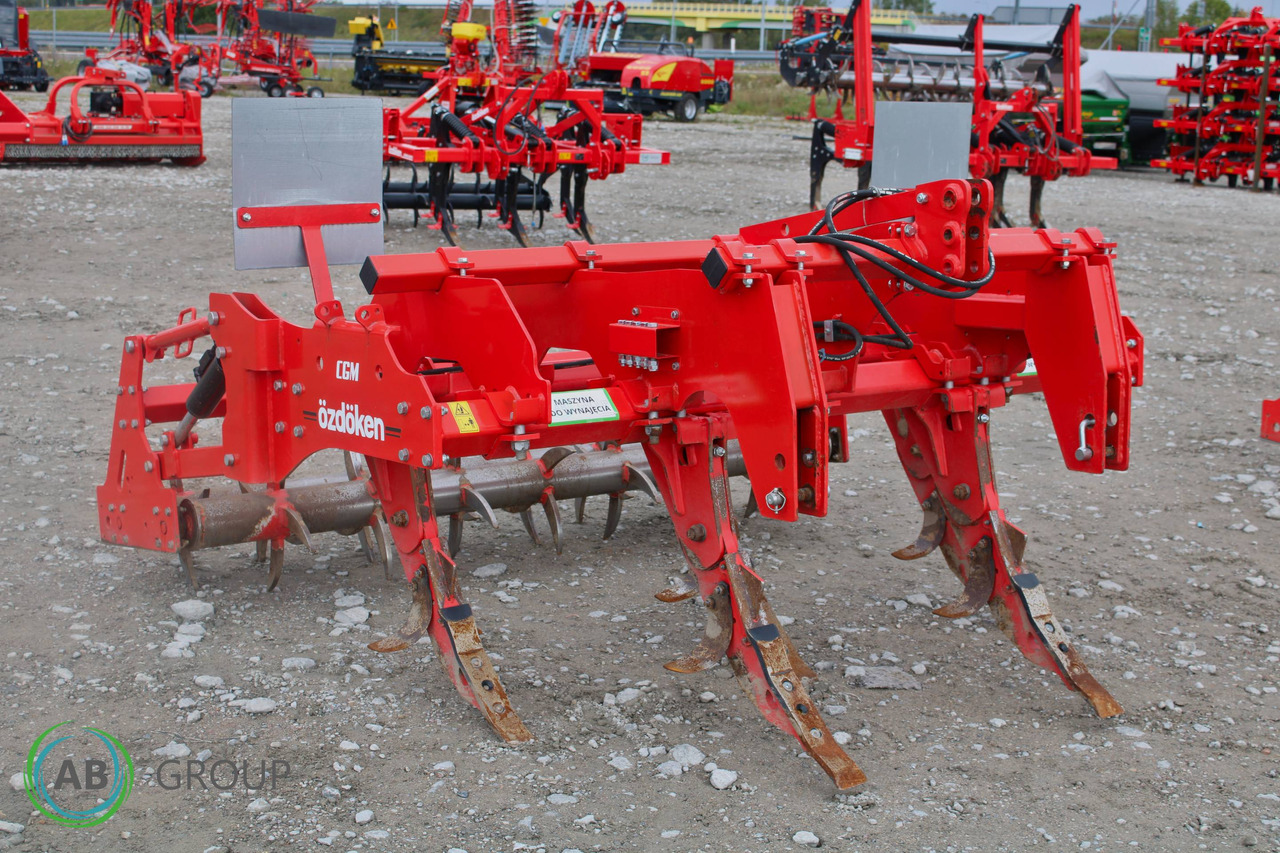 Toscano chisel plow IPST-5 - Demo sale - Subsoiler: picture 1 Toscano chisel plow IPST-5 - Demo sale - Subsoiler: picture 1