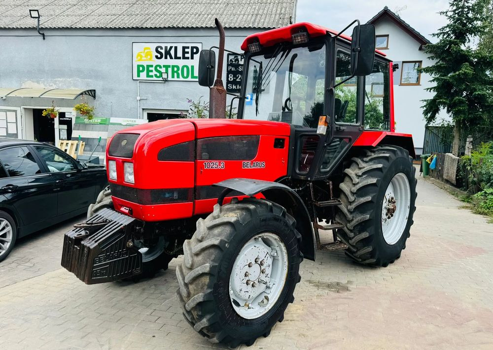 Belarus 1025.3 - Farm tractor: picture 2 Belarus 1025.3 - Farm tractor: picture 2