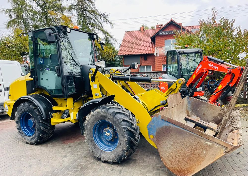 Caterpillar 908H - Wheel loader: picture 3 Caterpillar 908H - Wheel loader: picture 3