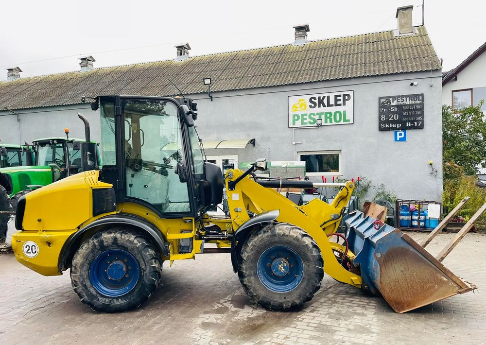 Caterpillar 908H - Wheel loader: picture 1 Caterpillar 908H - Wheel loader: picture 1