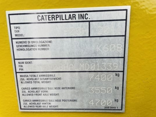 Wheel loader Caterpillar 908H: picture 10