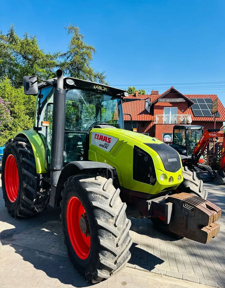 Claas Arion 410 - Farm tractor: picture 2 Claas Arion 410 - Farm tractor: picture 2