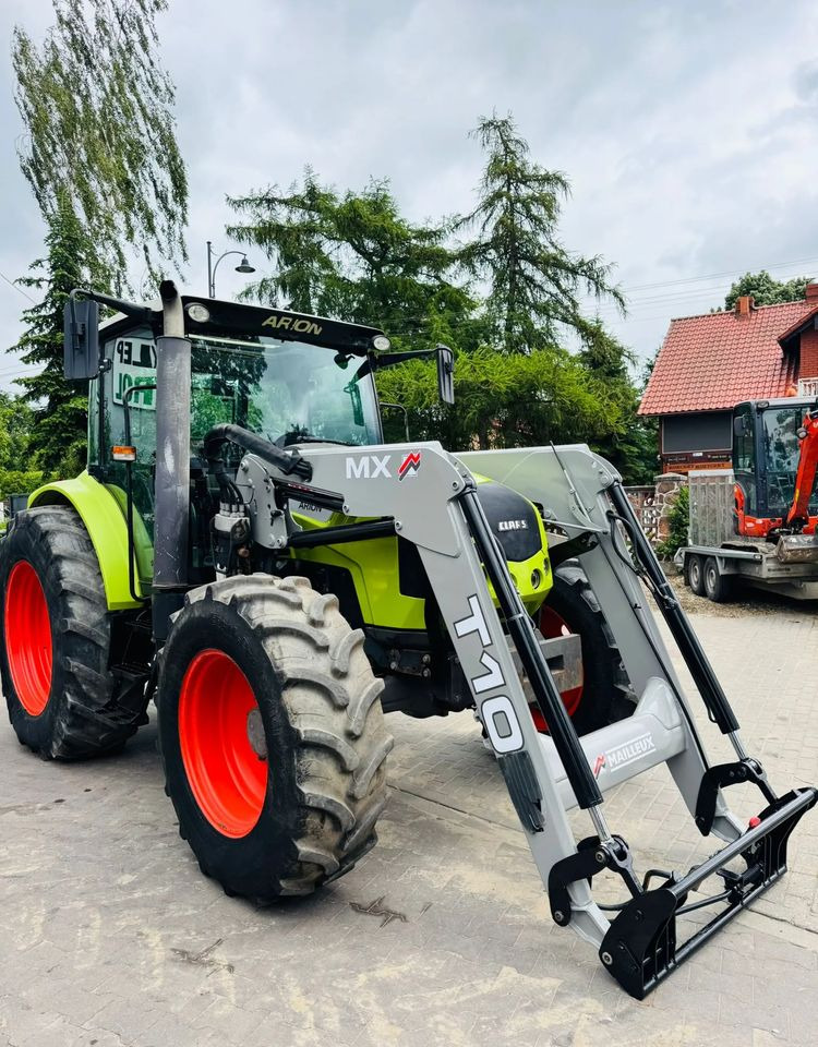 Claas Arion 410 - Farm tractor: picture 1 Claas Arion 410 - Farm tractor: picture 1