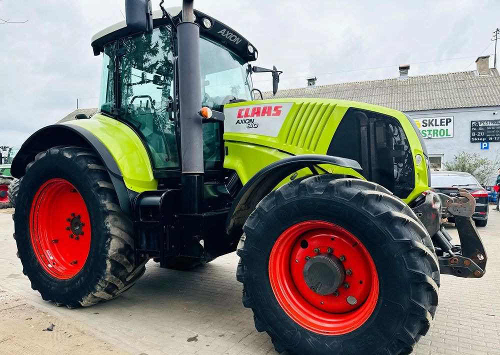 Claas Axion 810 - Farm tractor: picture 2 Claas Axion 810 - Farm tractor: picture 2