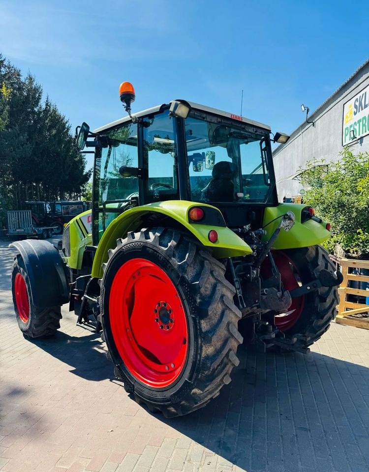 Claas Axos 330 - Farm tractor: picture 3 Claas Axos 330 - Farm tractor: picture 3
