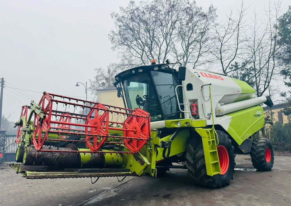 Claas TUCANO 430 APS - Combine harvester: picture 2 Claas TUCANO 430 APS - Combine harvester: picture 2