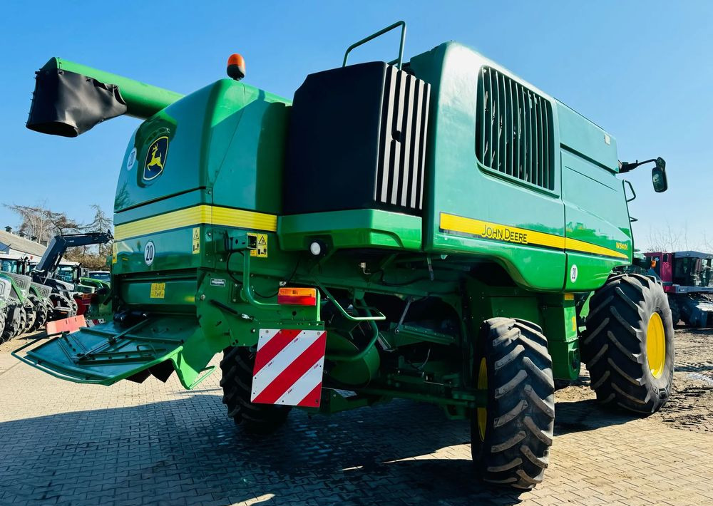 John Deere W540i - Combine harvester: picture 4 John Deere W540i - Combine harvester: picture 4