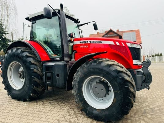 Massey Ferguson 8690 - Dyna VT - Vario - Farm tractor: picture 4 Massey Ferguson 8690 - Dyna VT - Vario - Farm tractor: picture 4
