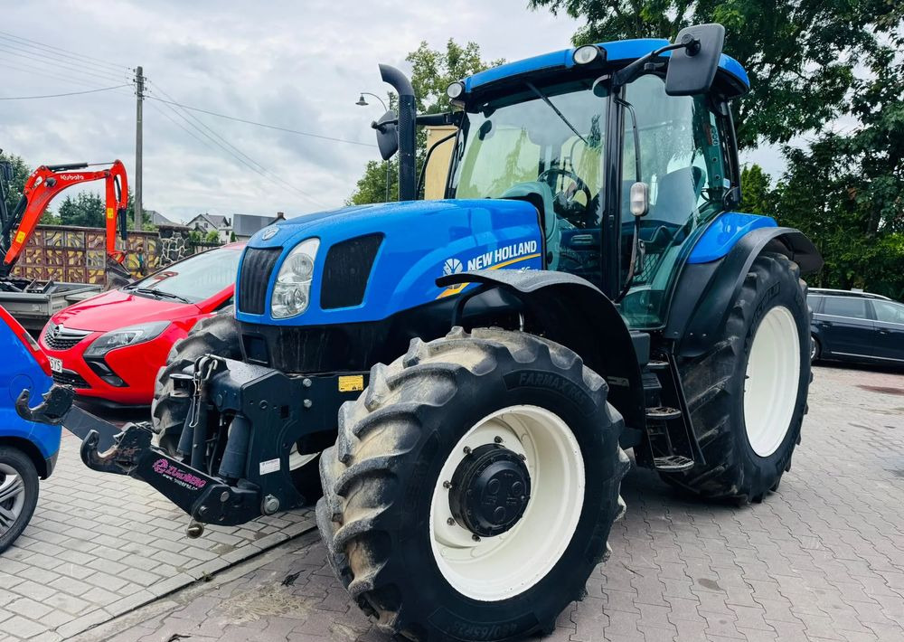 New Holland T6.175 - Farm tractor: picture 2 New Holland T6.175 - Farm tractor: picture 2