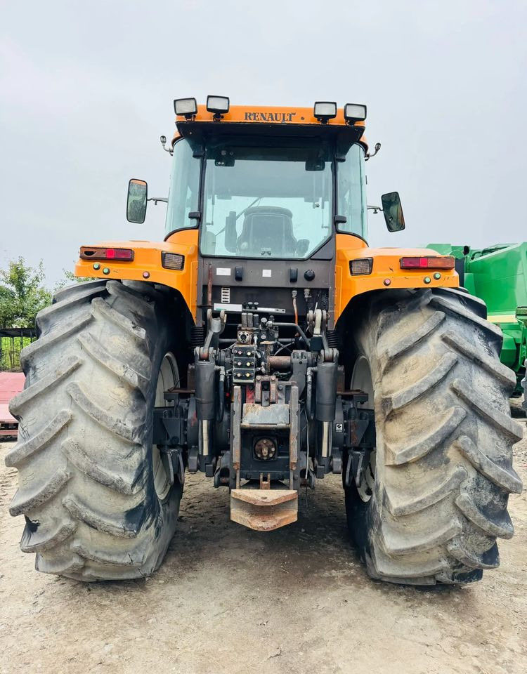 Farm tractor Renault Atles 925 RZ: picture 8