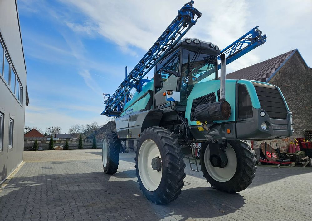 Berthoud Raptor 4200 D.P. TRONIC - Sprayer: picture 2 Berthoud Raptor 4200 D.P. TRONIC - Sprayer: picture 2