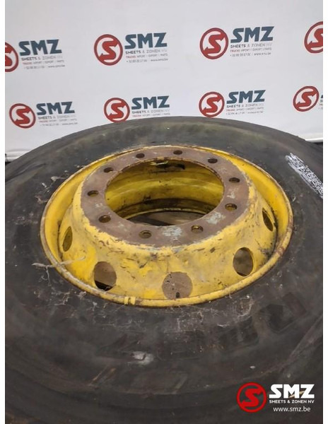 Bridgestone Occ vrachtwagenband Bridgestone 12R22.5 - Tire for Truck: picture 4 Bridgestone Occ vrachtwagenband Bridgestone 12R22.5 - Tire for Truck: picture 4
