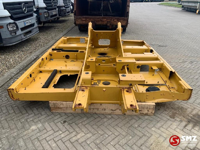Caterpillar Cat frame as-upper 543-9832 new - Frame/ Chassis for Construction machinery: picture 3 Caterpillar Cat frame as-upper 543-9832 new - Frame/ Chassis for Construction machinery: picture 3