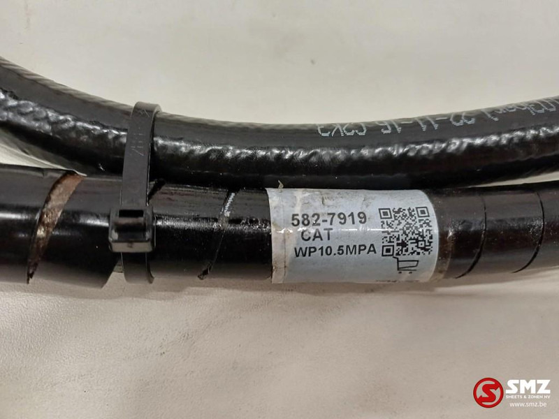 Caterpillar Hose Caterpillar - Hydraulics for Material handling equipment: picture 4 Caterpillar Hose Caterpillar - Hydraulics for Material handling equipment: picture 4