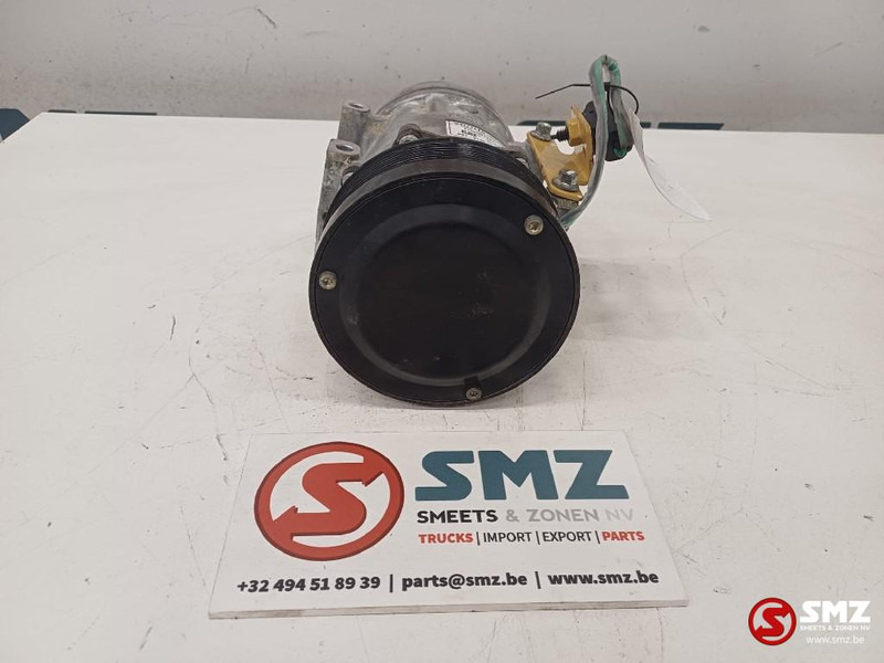 Caterpillar Refrigerant compressor Caterpillar - Engine and parts for Material handling equipment: picture 3 Caterpillar Refrigerant compressor Caterpillar - Engine and parts for Material handling equipment: picture 3