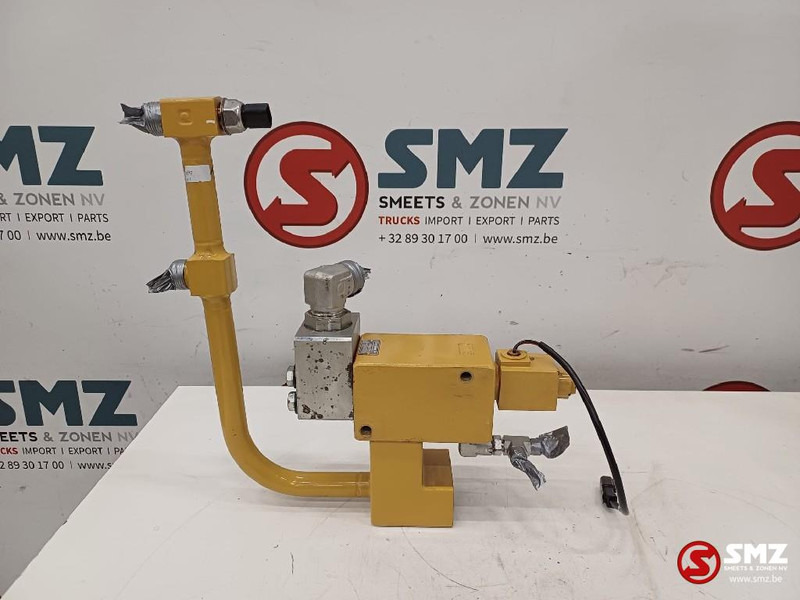 Caterpillar Valve GP check Caterpillar - Hydraulics for Material handling equipment: picture 2 Caterpillar Valve GP check Caterpillar - Hydraulics for Material handling equipment: picture 2
