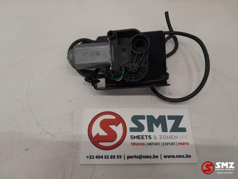 Caterpillar Windshield wiper motor caterpillar - Wiper for Material handling equipment: picture 1 Caterpillar Windshield wiper motor caterpillar - Wiper for Material handling equipment: picture 1
