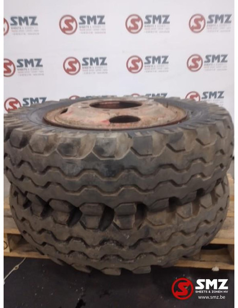 Continental Occ industrieband Continental 10.5-20 - Tire for Truck: picture 1 Continental Occ industrieband Continental 10.5-20 - Tire for Truck: picture 1