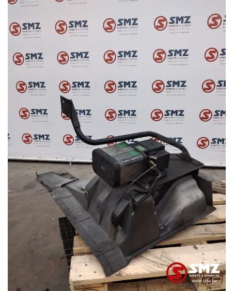 DAF Occ Opstapbak rechts met Groeneveld vetsmering - Footstep for Truck: picture 3 DAF Occ Opstapbak rechts met Groeneveld vetsmering - Footstep for Truck: picture 3