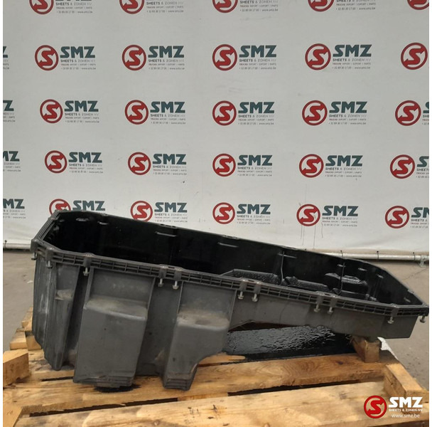 DAF Occ carterpan MX13 DAF - Crankcase for Truck: picture 3 DAF Occ carterpan MX13 DAF - Crankcase for Truck: picture 3