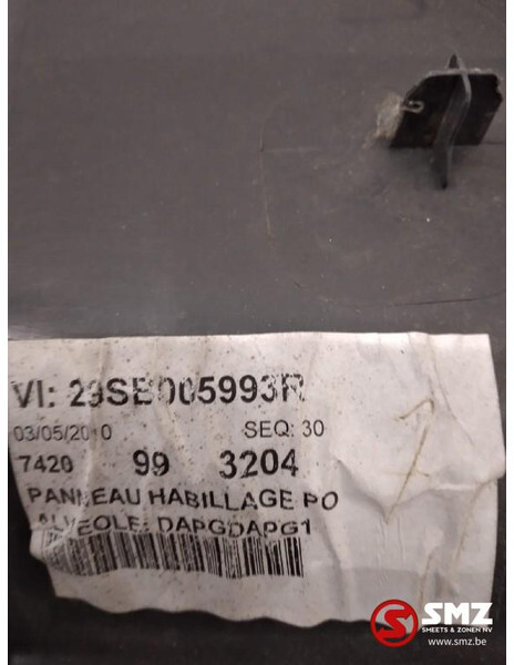 DAF Occ deurpaneel rechts DAF LF 1703751 5010609303 82 - Door and parts for Truck: picture 4 DAF Occ deurpaneel rechts DAF LF 1703751 5010609303 82 - Door and parts for Truck: picture 4