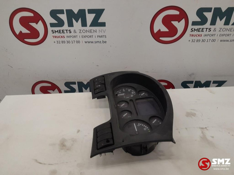 DAF Occ instrumentenpaneel DAF - Dashboard for Truck: picture 4 DAF Occ instrumentenpaneel DAF - Dashboard for Truck: picture 4