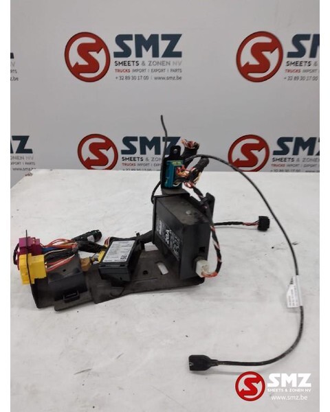 DAF Occ regeleenheid + omvormer 24V-12 V 20A Daf XF106 - ECU for Truck: picture 1 DAF Occ regeleenheid + omvormer 24V-12 V 20A Daf XF106 - ECU for Truck: picture 1