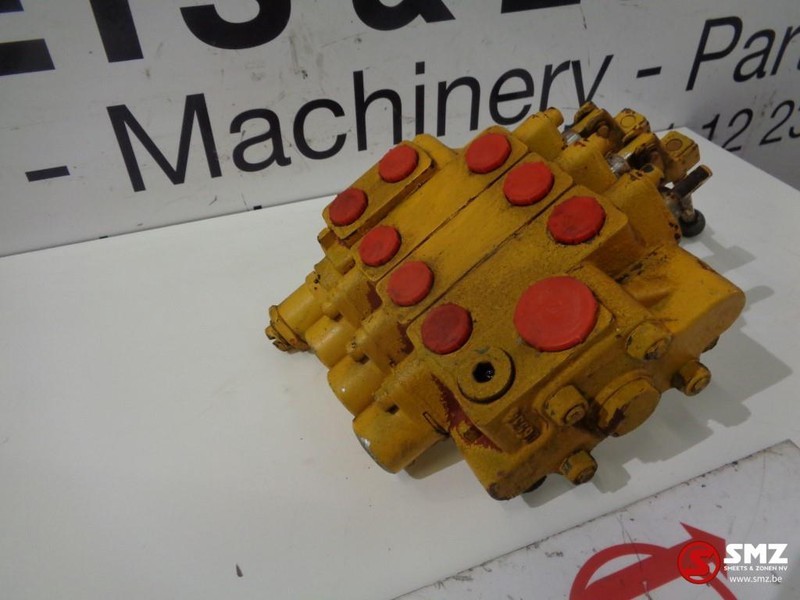 Diversen Occ monoblok 3 secties - Hydraulic valve for Truck: picture 2 Diversen Occ monoblok 3 secties - Hydraulic valve for Truck: picture 2