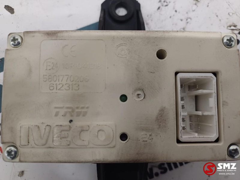 Iveco Occ ECU centrale vergrendeling Iveco - ECU for Truck: picture 3 Iveco Occ ECU centrale vergrendeling Iveco - ECU for Truck: picture 3